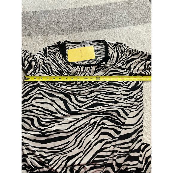 NWT George Simonton Says Womens Medium Zebra Long Sleeve Top Black Mob Wife QVC - Picture 2 of 13
